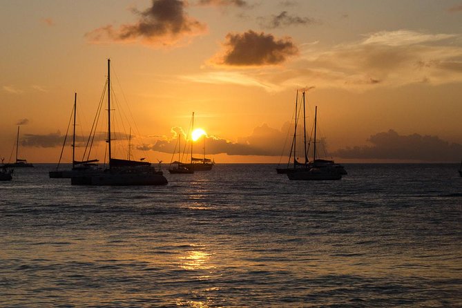Cruise Sunset Party in Castries - Champagne, rum punch, and casual island food