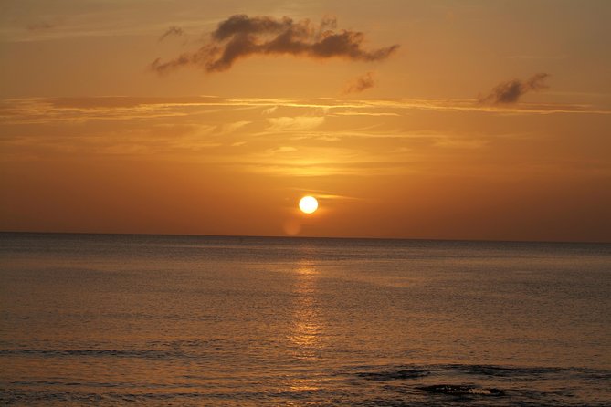 Cruise Sunset Party in Castries - The sunset is the star of the trip