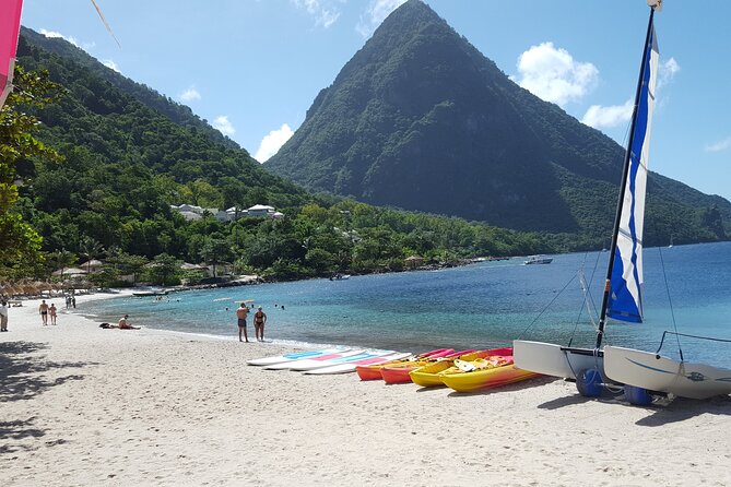 Discover Saint Lucia - Creole lunch brings local flavor to a busy day