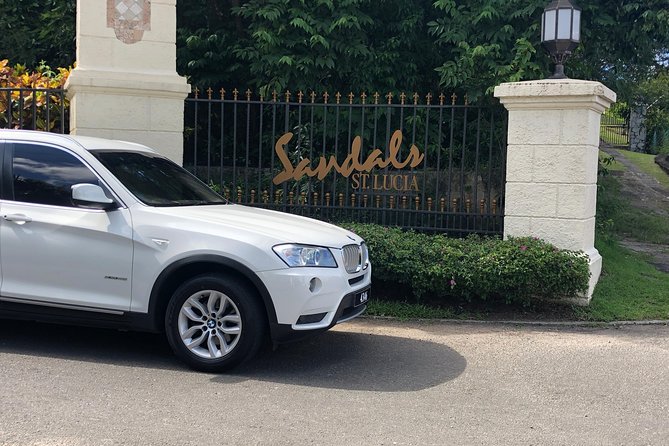 First Class Private Transfers from UVF Airport To Any SANDALS Resort (Roundtrip) - Return to UVF without last-minute stress