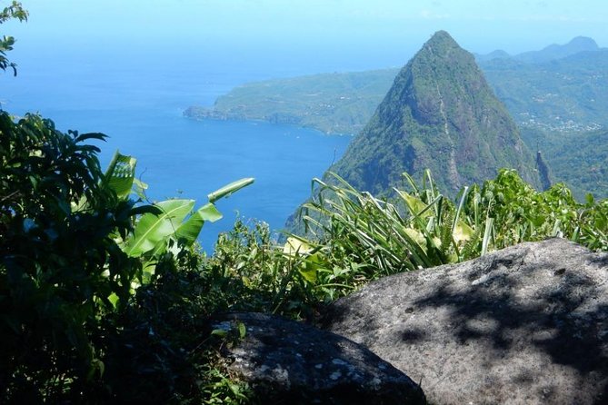 Gros Piton Hike with Dannyboy & Co. - The rocky climb and the first summit views