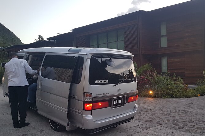 Hewanorra private Airport Transfer - The value for couples, families, and small groups