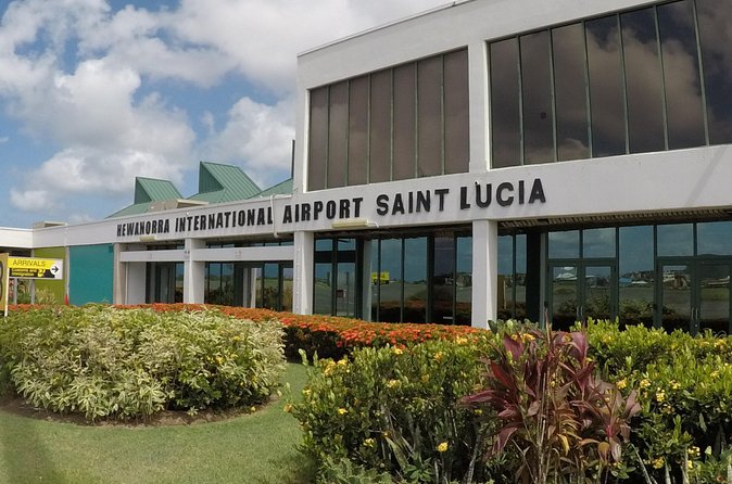 International Airport VIP Service(Expedited Arrival)& Free Transfer - No waiting - The private transfer to your accommodation