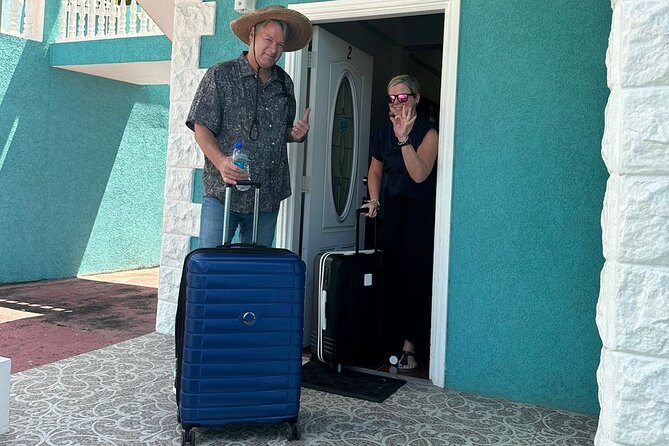 Private Airport Transfer in Saint Lucia - Local orientation from drivers such as Ramiah