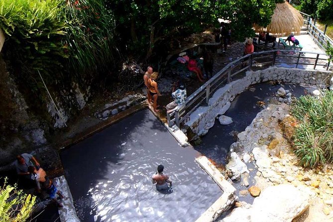 PRIVATE/ALL INCLUSIVE/LUNCH- Tet Paul Trail/Mud baths/Waterfall - Who will enjoy this outing most?