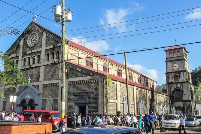 Private Castries or Shopping Tour/Transfers - Dining plans and a traditional St Lucian meal