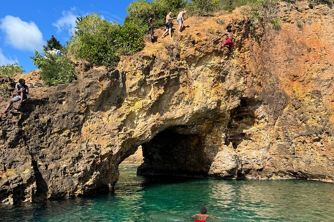 Private Charter Tour in St Lucia - The return trip, Bat Cave, and Lover’s Rock