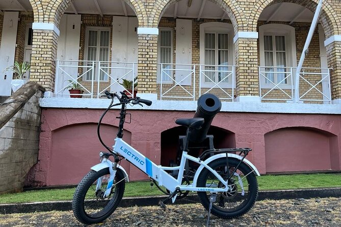 Private E-bike Tour in St. Lucia Northern - Riding beside Pigeon Island National Landmark