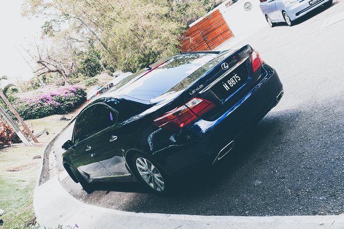 Private Luxury Transfer - Round Trip (Hewanorra International Airport UVF) - The drive from UVF to your accommodation