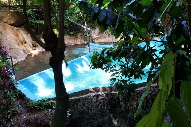 Private Saint Lucia Your Way Customize Tour- LUNCH INCLUDED - Waterfalls, gardens, and a beach stop