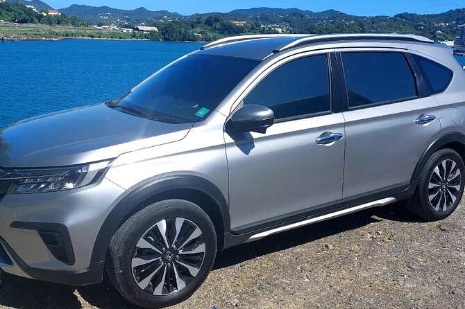 Private St Lucia Airport Transfer to Windjammer Landing Resort - Meeting your driver after landing