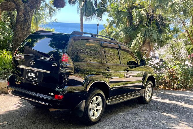 Private UVF (Hewanorra) Airport Transfers - A private route toward Soufriere