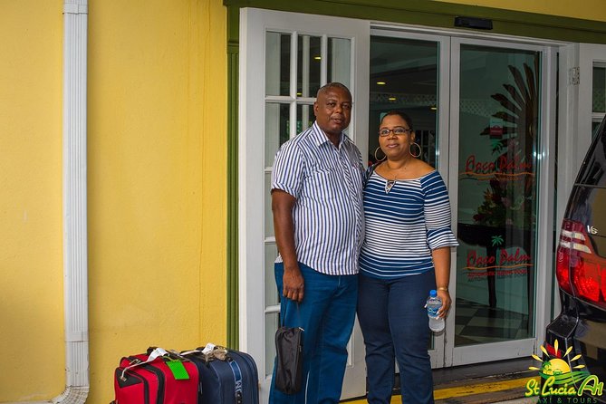 Return Transfer from Hotel to Hewanorra Airport (UVF) - One Way - A calm final ride to Hewanorra Airport