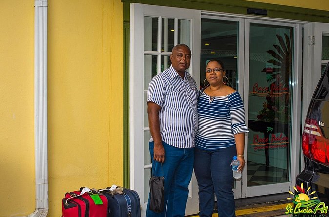 Return Transfer from Hotel to Hewanorra Airport (UVF) - One Way - Drivers who add local context