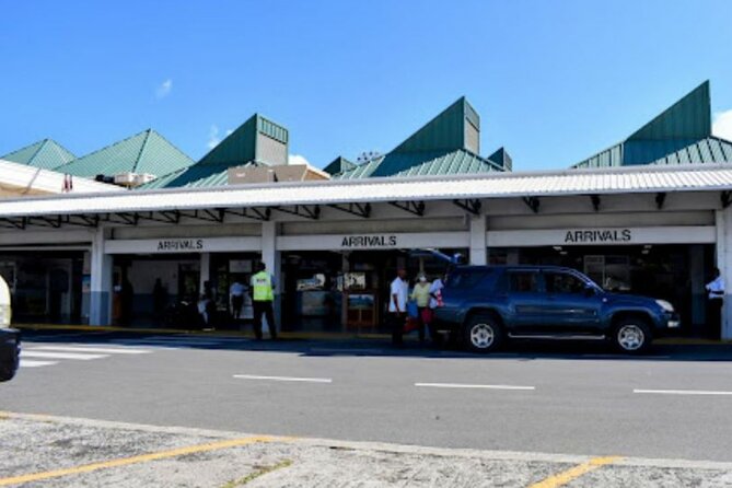 Round Trip St. Lucia Private Airport Transfers - UVF - A realistic look at St. Lucia’s roads