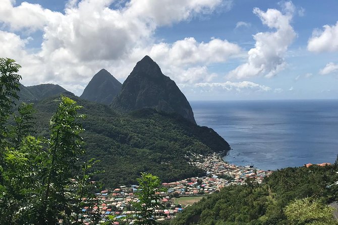 Scenic Tour of Soufriere - Why this tour is a good first look at St. Lucia