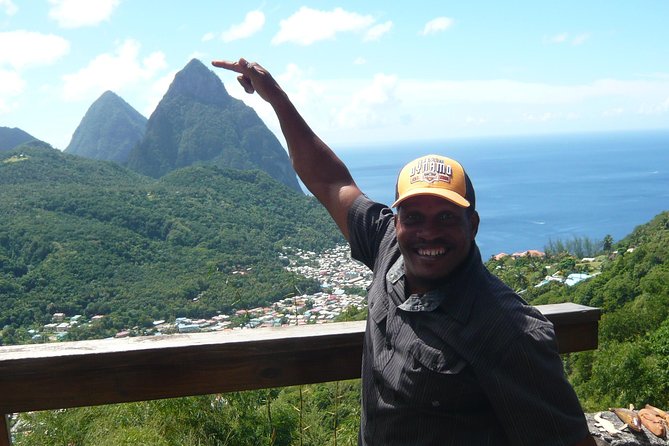 Scenic Tour of Soufriere - Marigot Bay and the first west-coast views