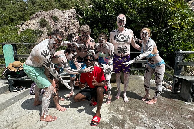 Sea and Land Tour in St. Lucia - The guides shape the day