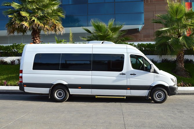 Shared Arrival Transfer: Saint Lucia International Airport to Hotel - What the one-hour ride is really like