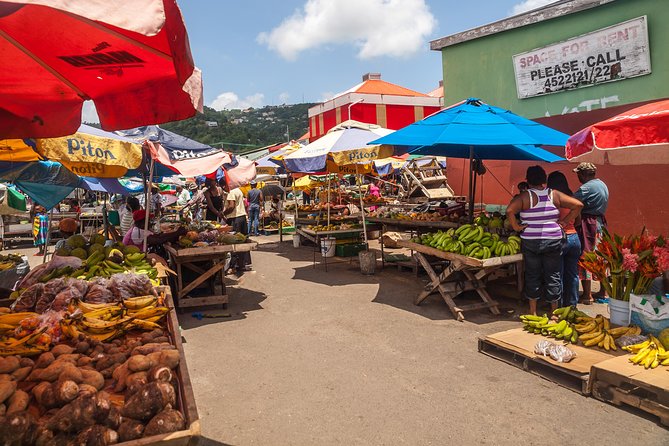 Shopping Spree in St Lucia - How the guide affects the experience