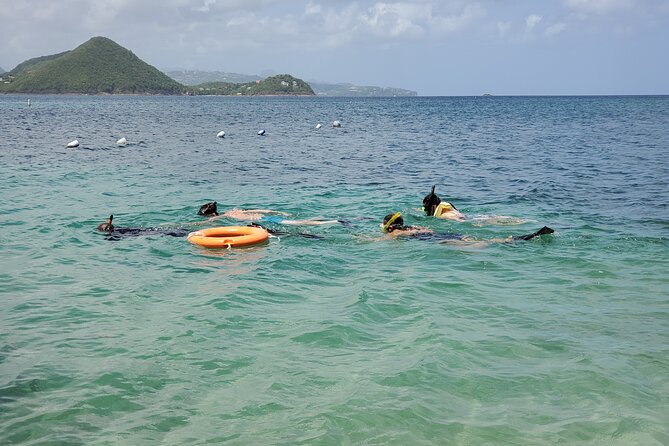 Snorkeling at Pigeon Island - The first minutes in the water