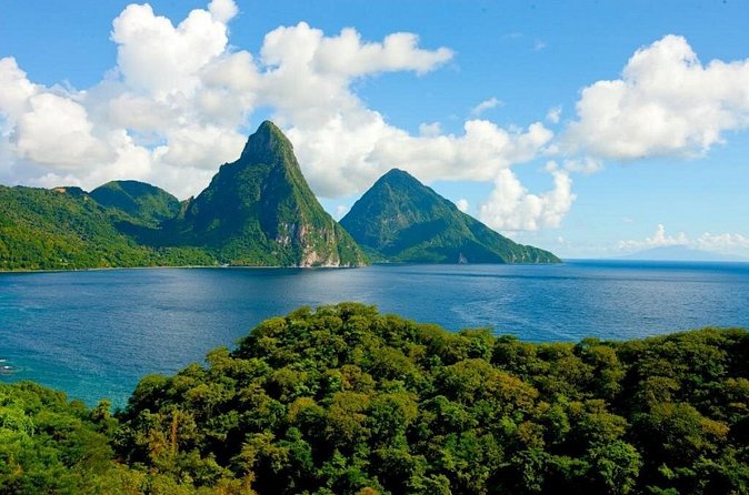 Soufriere Experience Tour - Castries Market in a five-minute snapshot