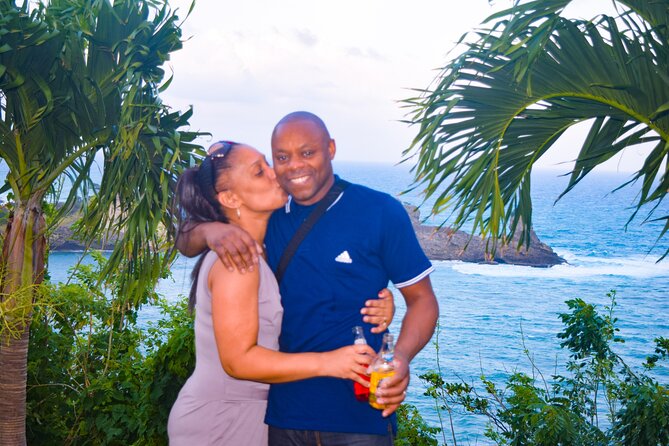 St Lucia Airport Private Transfer to Royalton Resort - Who should book this transfer?