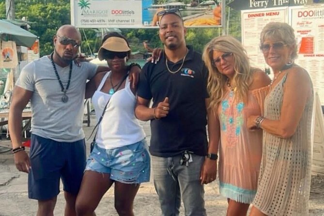 St. Lucia Airport Transfer Service - Meeting your driver at the airport