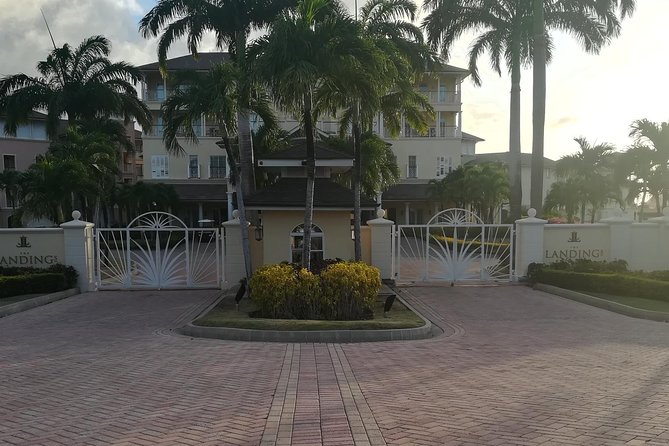 St Lucia Airport Transfer to The Landings - Hewanorra (UVF) & GFL Airport (SLU) - Driver Brent and the human side of the service