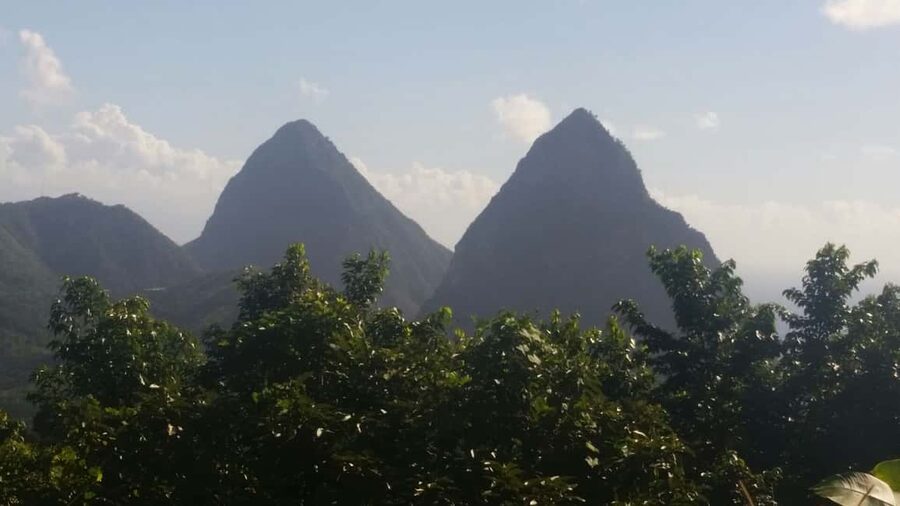St Lucia: Gros Piton 4-Hour Guided Hike - Reaching the summit and the 360-degree view