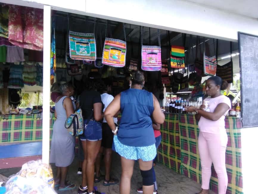 St. Lucia: Highlights Tour with mud baths and waterfalls - Key points to know before booking