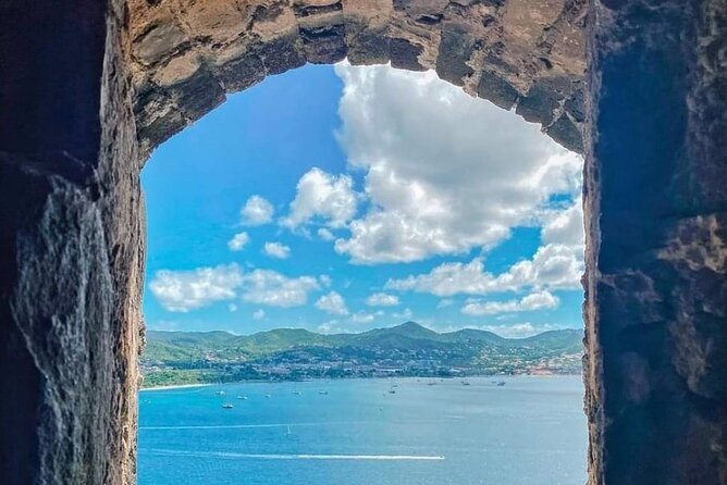 St Lucia Pigeon Island Ultimate Relax-Experience (Inc-Lunch) - Fort Rodney: choose your climb wisely