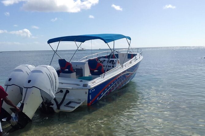 St Lucia Private Boat Tour/Sightseeing/Snorkeling - Local guides, photos, and a flexible pace
