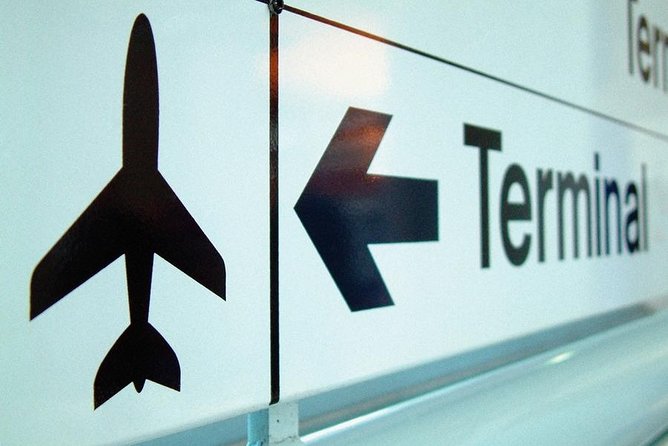 St Lucia Round-Trip Transfer: George F. L. Charles Airport - A calm arrival at George F. L. Charles Airport