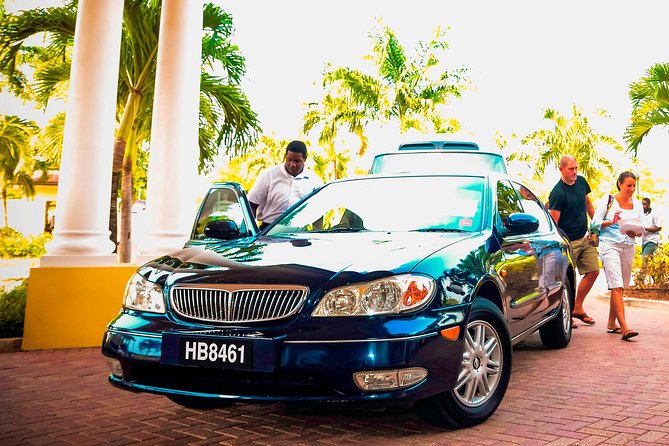 St Lucia Round-Trip Transfer: George F. L. Charles Airport - What the return trip is like