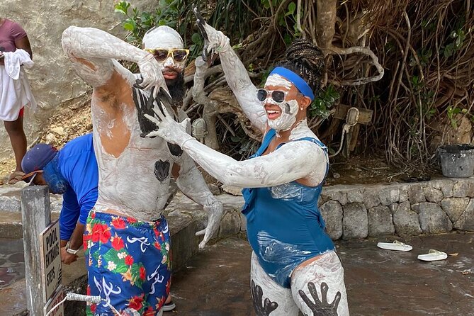 St Lucia Sulphur Springs Drive- in Volcano Tour & Therapeutic Mud baths - What the private format really adds