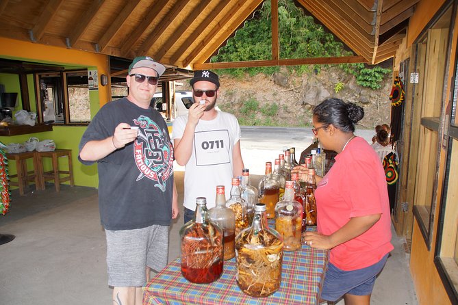 St Lucia Sunday's Tour - The Pitons and Soufriere’s volcanic heart