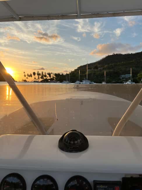 St. Lucia: Sunset Cruise, best way to end a day in paradise - Drinks, Snacks, and a Relaxed Pace