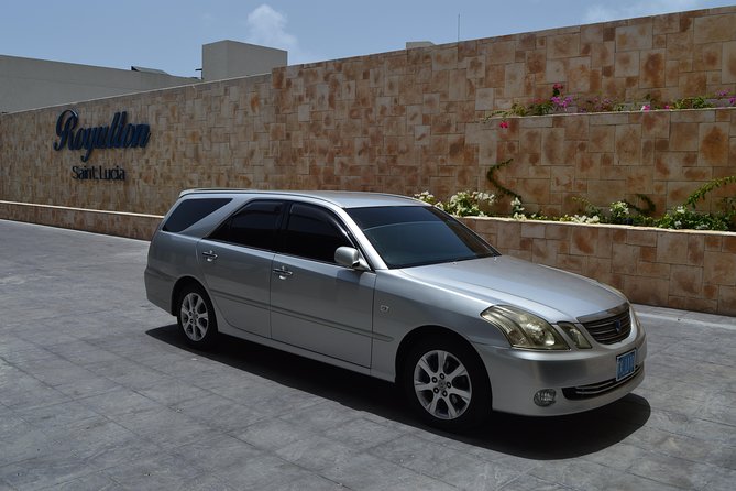 St Lucia Transportation- Eugene's Hewanorra Airport/ Hotel Transfer (UVF) - Meeting your driver at UVF