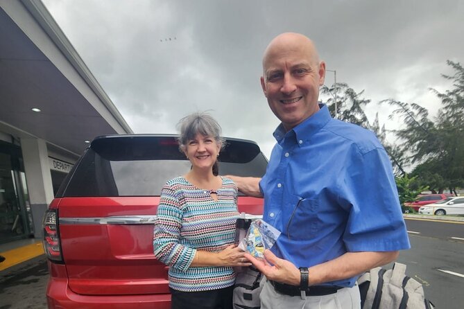 St. Lucia UVF Airport Transfers - Roundtrip with Free Souvenirs - The ride from UVF to your hotel or Airbnb