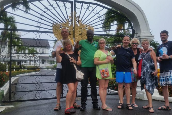 Trip to Soufiere: Volcano, Twin Pitons, Waterfall, Mud Bath & Botanical Garden - What the $149.50 price really covers