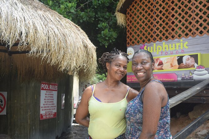 Volcanic Tour and Botanical Gardens - Diamond Falls Botanical Gardens and its sulfur waterfall